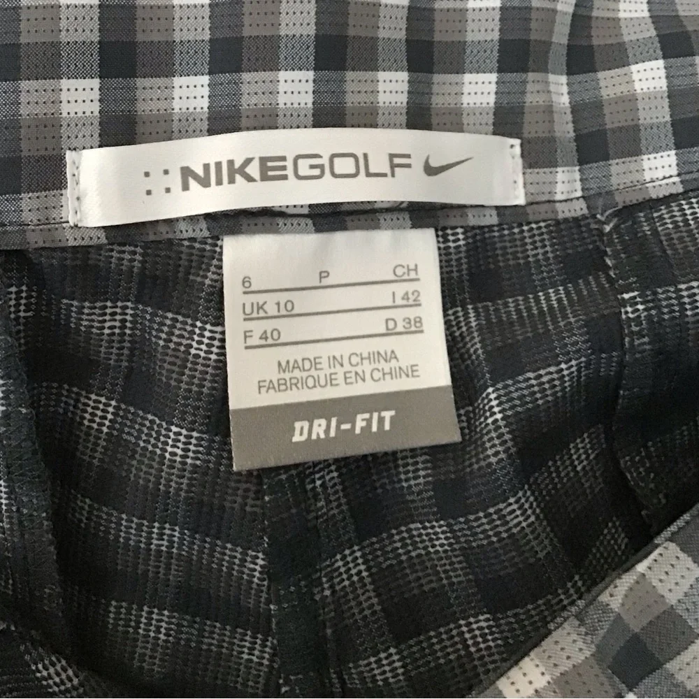 - Nike Golf Shorts NWT